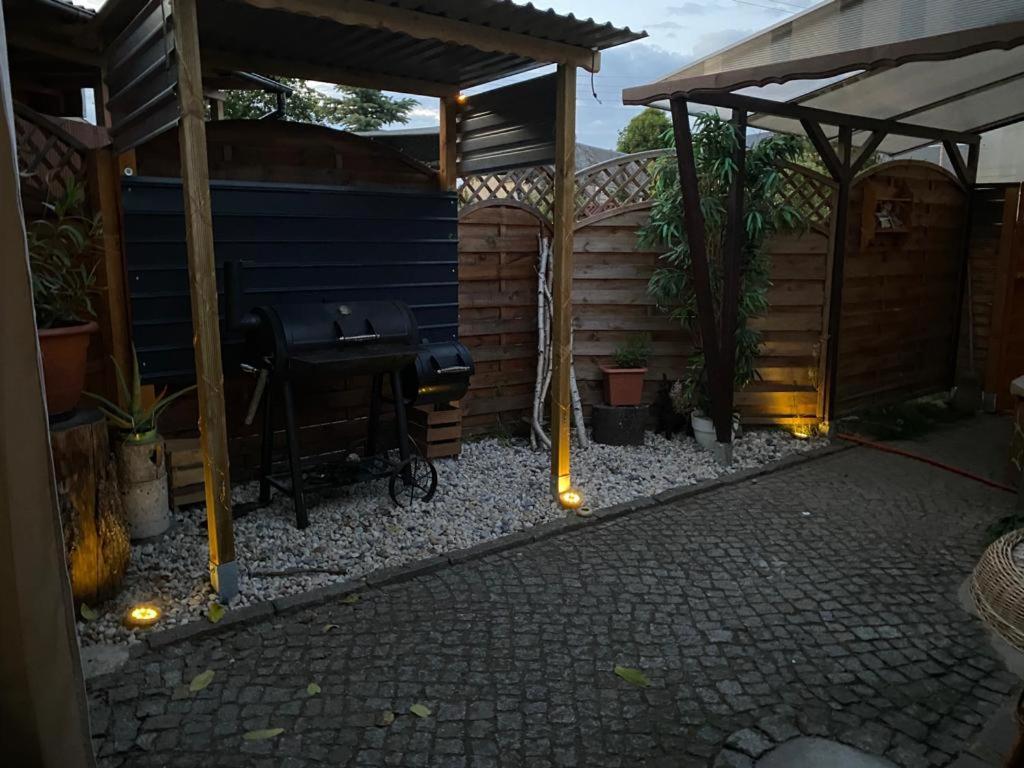 Grossnaundorf Bungalow Mit Sauna In Einer Ruhige Wald Lage. מראה חיצוני תמונה