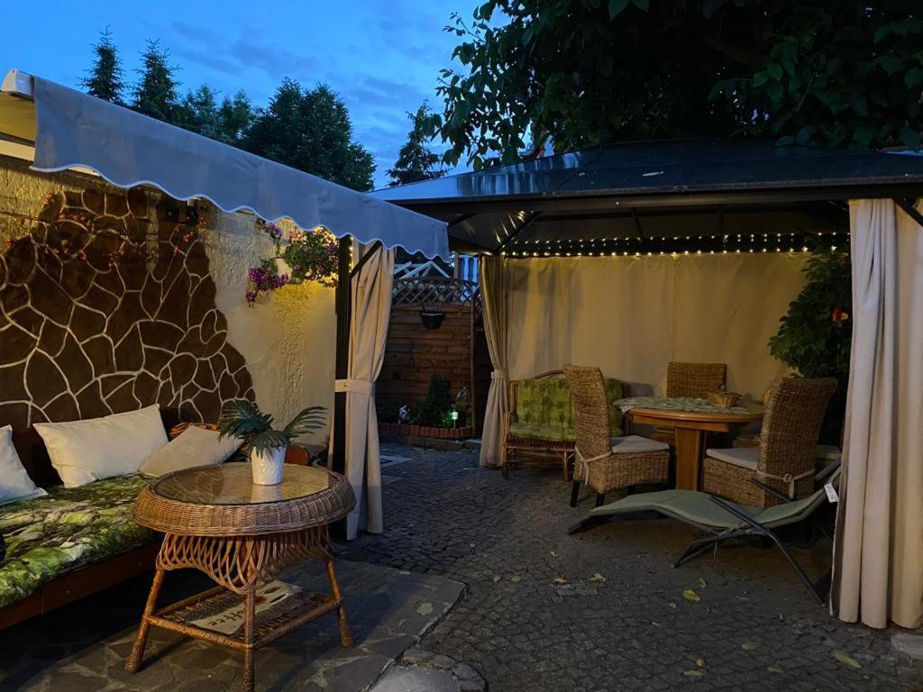 Grossnaundorf Bungalow Mit Sauna In Einer Ruhige Wald Lage. מראה חיצוני תמונה